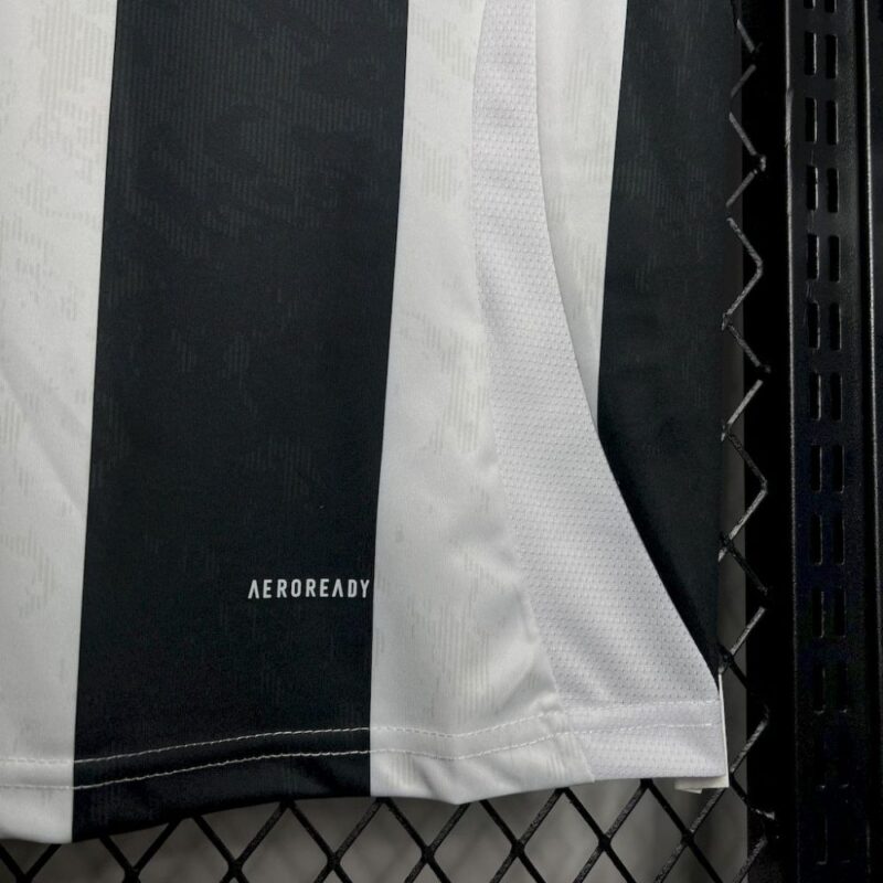 Juventus 2024/25 Home Jersey - Image 4