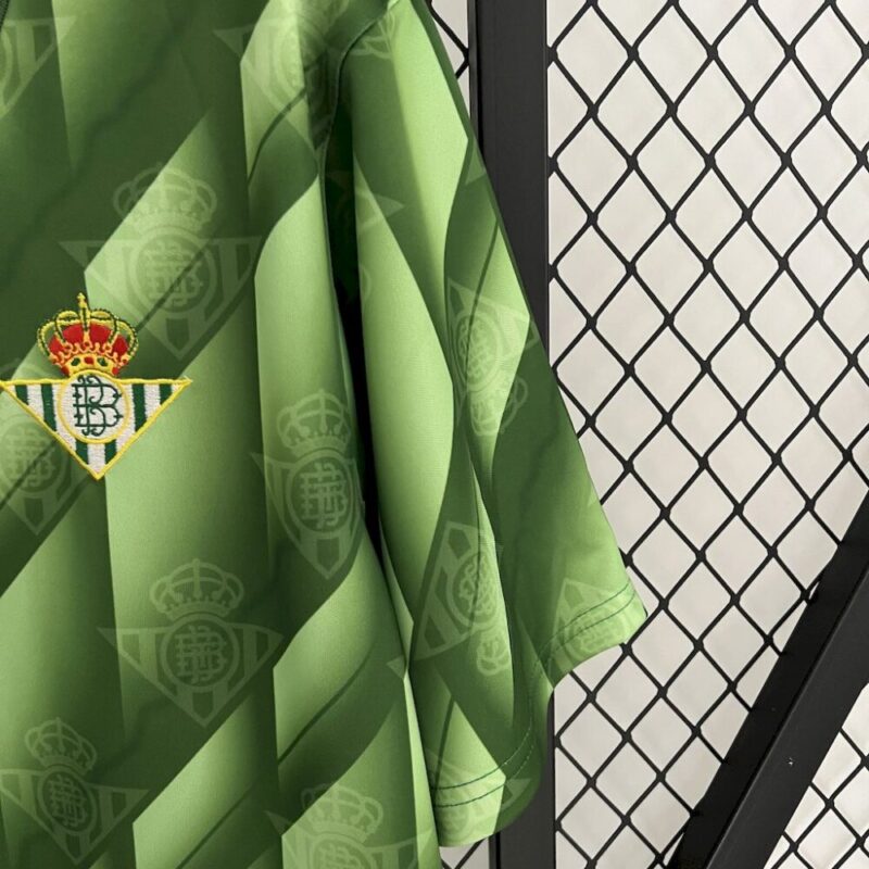 Real Betis 1991/92 Away Retro Jersey - Image 3