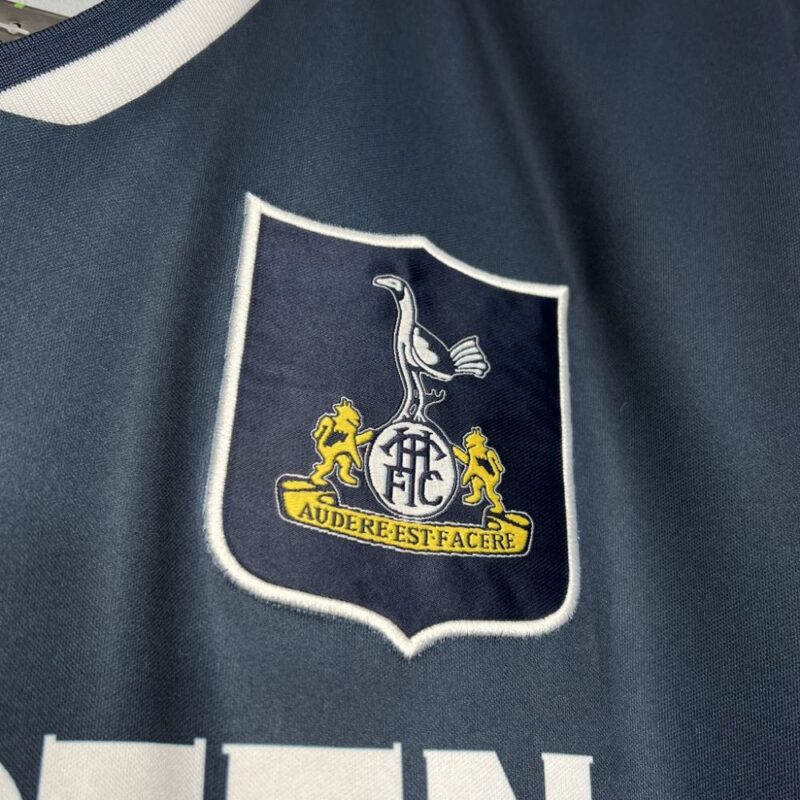 Tottenham Hotspur 1994/95 Away Retro Jersey - Image 4