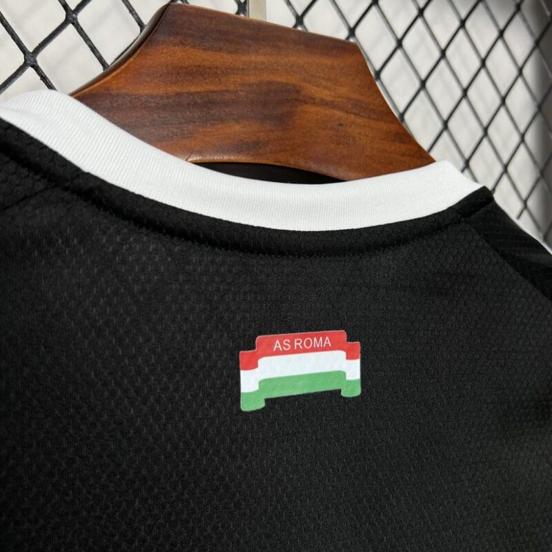 AS Roma 2024/25 Training Jersey - Image 3