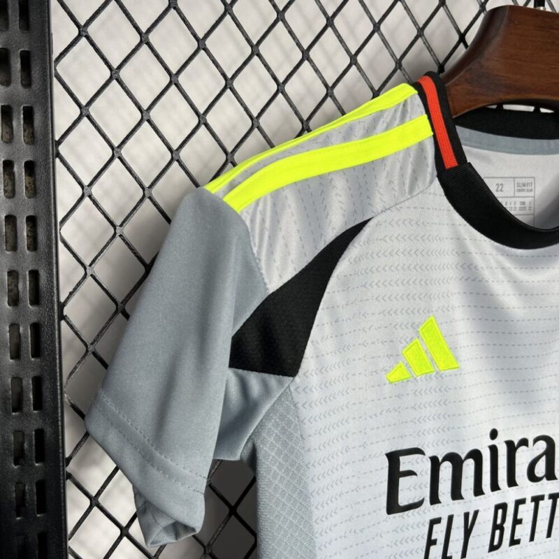 Benfica 2024/25 Third Kids Kit - Image 8