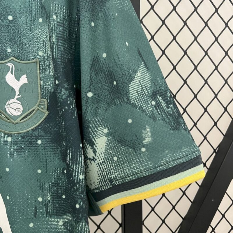 Tottenham Hotspur 2024/25 Third Jersey - Image 6