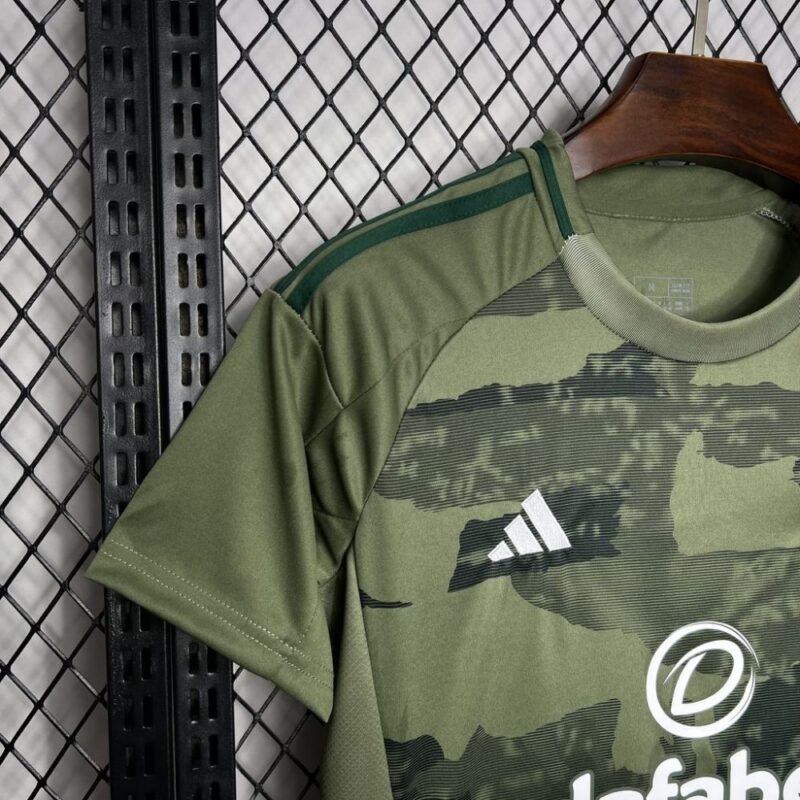 Celtic 2024/25 Third Jersey - Image 4