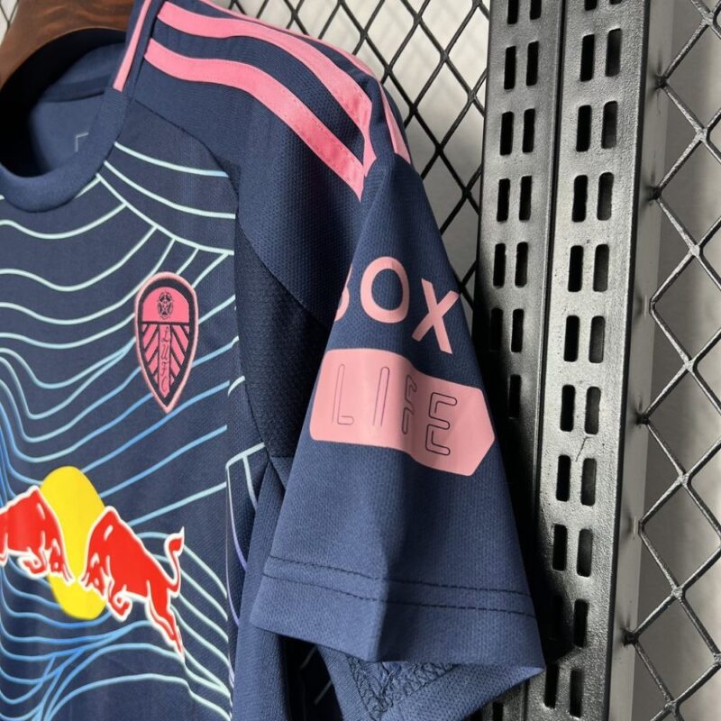 Leeds United F.C. 2024/25 Third Jersey - Image 3