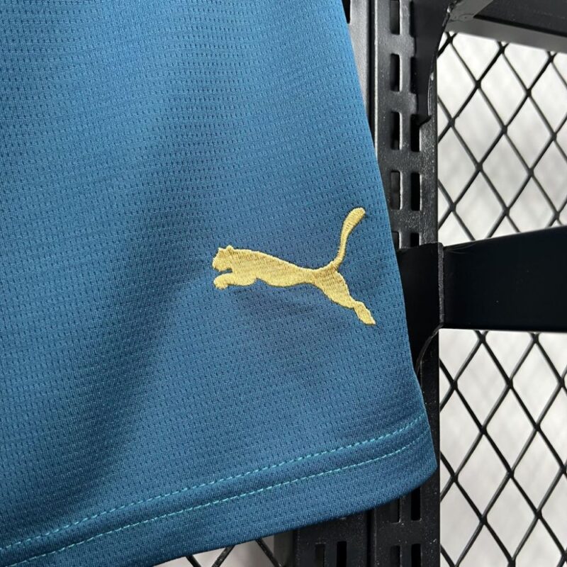 Olympique Marseille 2024/25 Away Shorts - Image 3