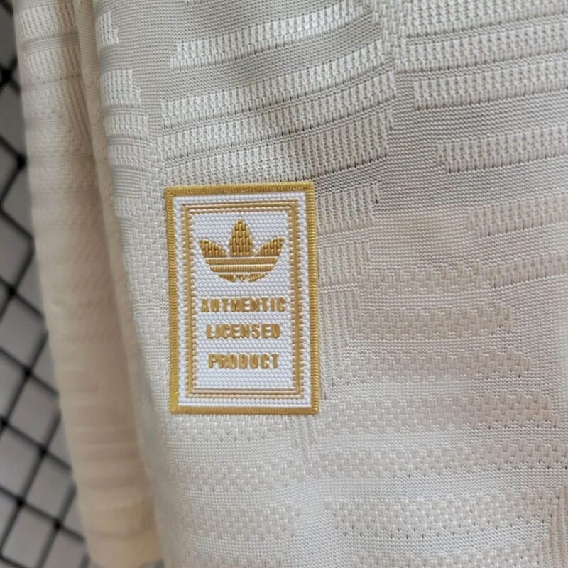 Bayern Munich 2024/25 Third Jersey Player Version - Image 9