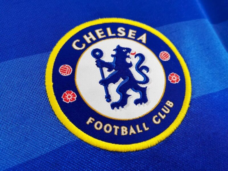 Chelsea 2011/12 Home Retro Jersey - Image 9