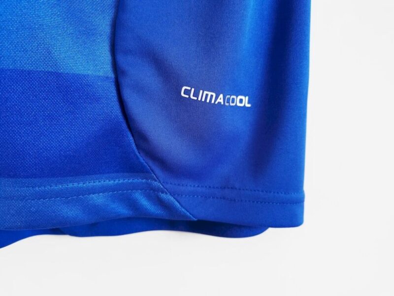 Chelsea 2011/12 Home Retro Jersey - Image 4