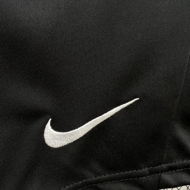 Sporting CP 2024/25 Pink October Kids Kit - Image 10