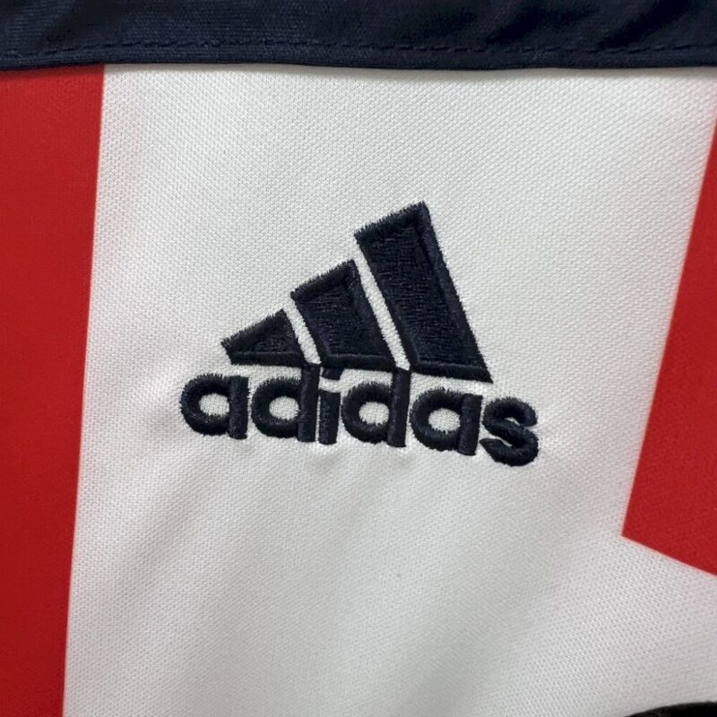 Bayern Munich 2000/01 Away Retro Jersey - Image 6