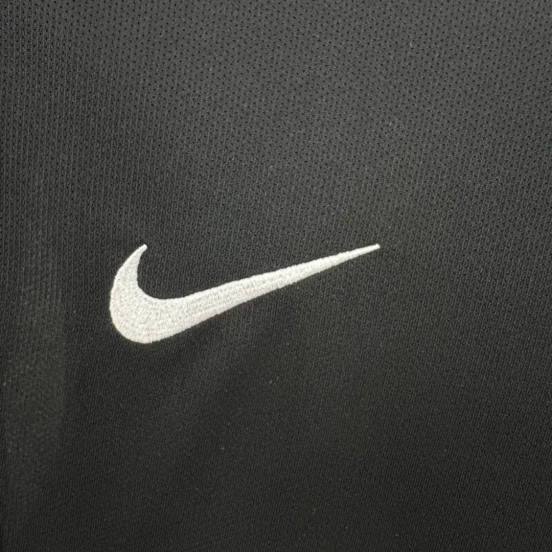 Brazil 2002 Goalkeeper Retro Jersey - Image 5