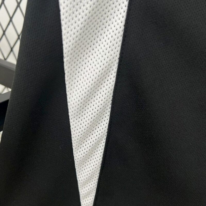 Brazil 2002 Goalkeeper Retro Jersey - Image 3