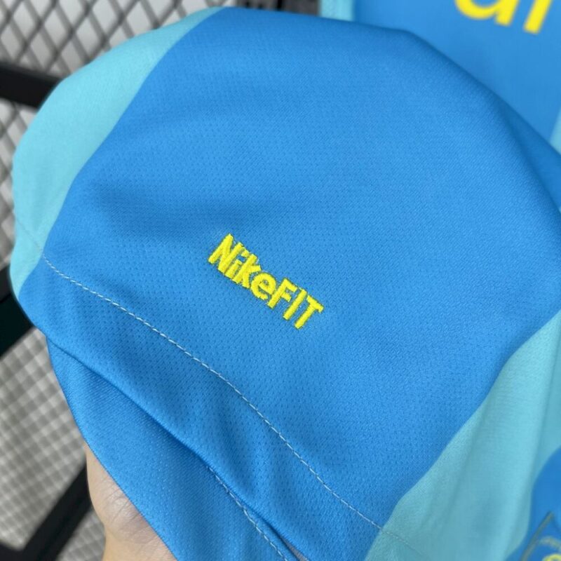 Barcelona 2007/08 Away Retro Jersey - Image 8