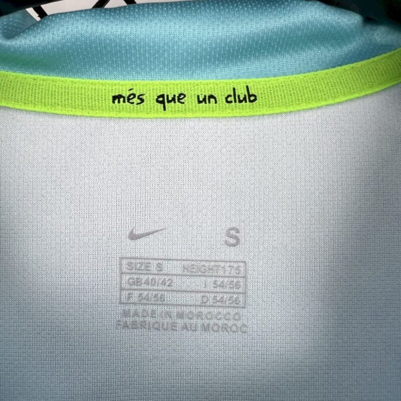 Barcelona 2007/08 Away Retro Jersey - Image 3