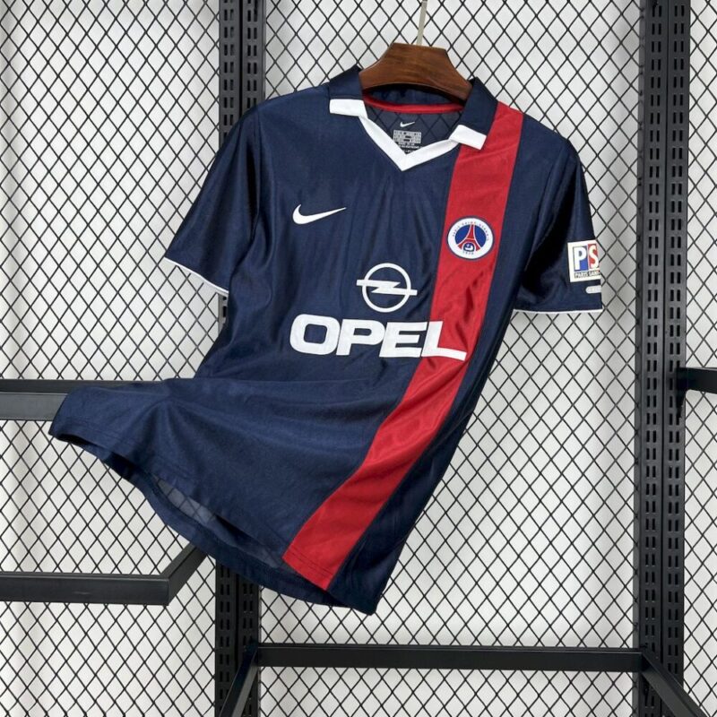 Paris Saint-Germain 2001/2002 Home Retro Jersey