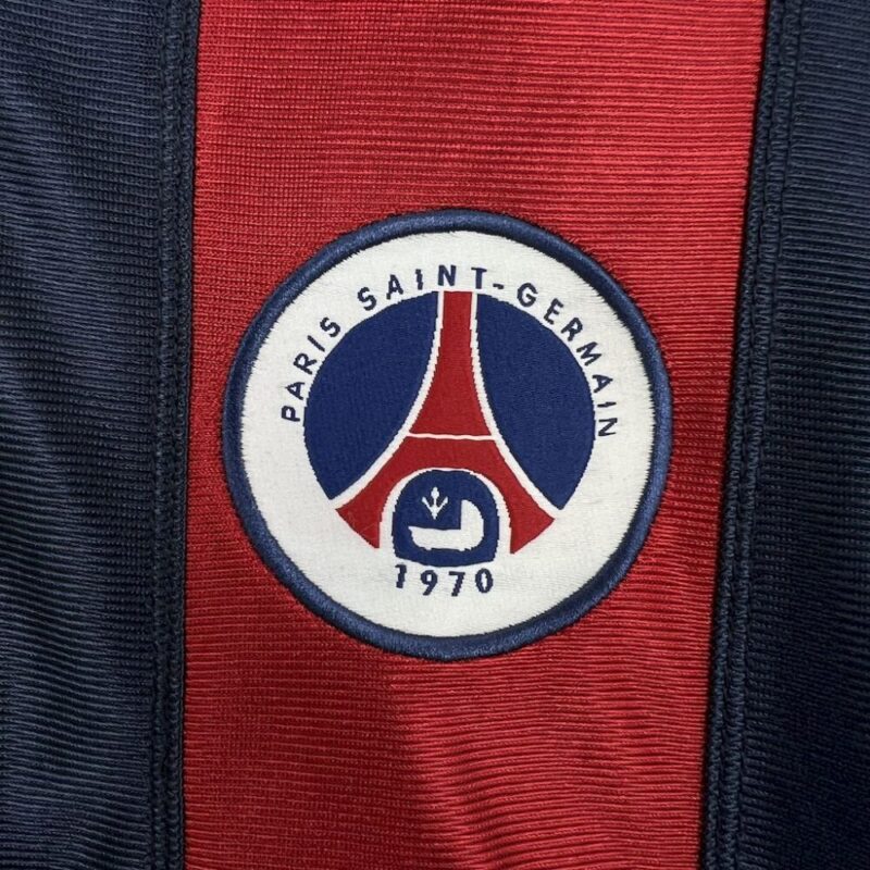 Paris Saint-Germain 2001/2002 Home Retro Jersey - Image 6