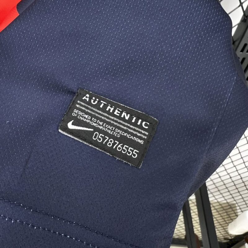 Paris Saint-Germain 2013/14 Home Retro Jersey - Image 7