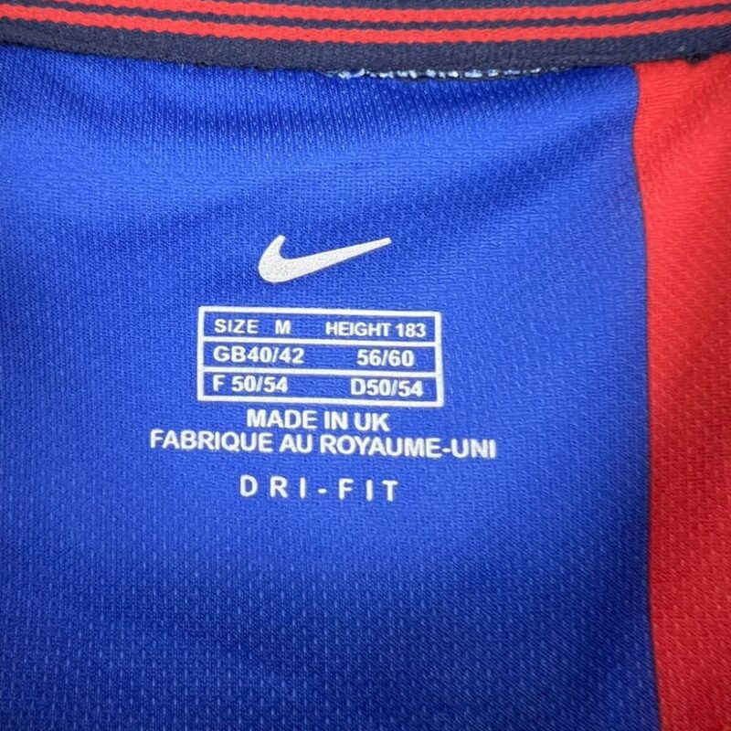 Barcelona 2001/02 Home Retro Jersey - Image 3