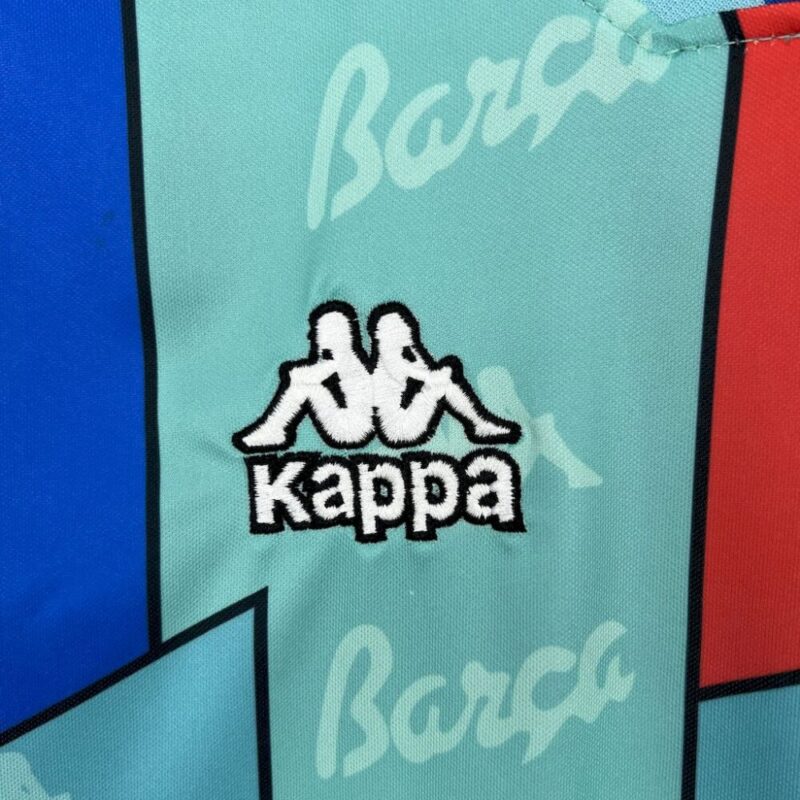 Barcelona 1995/97 Away Retro Jersey - Image 6