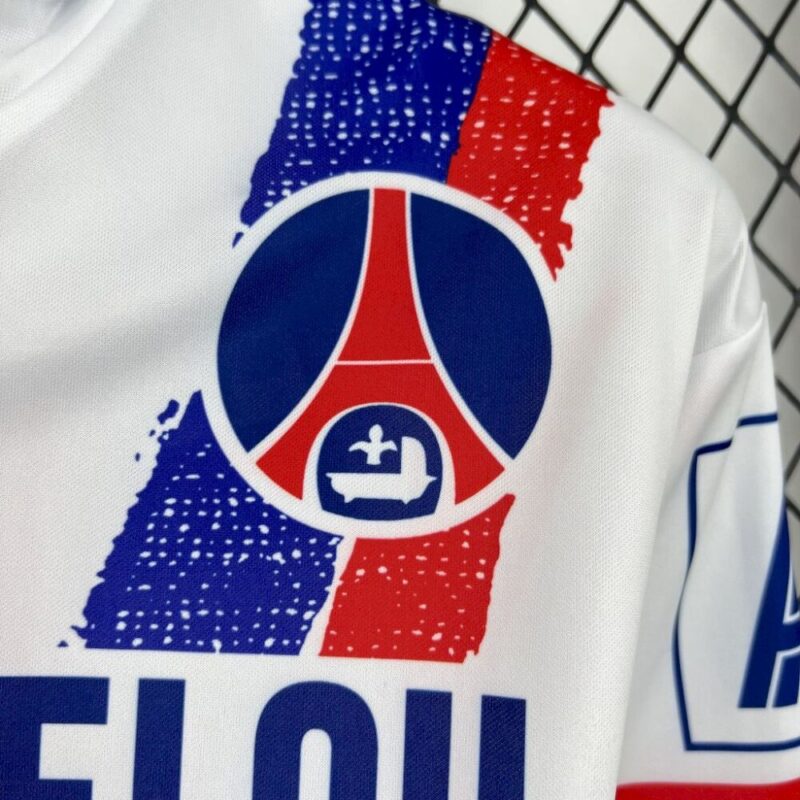 Paris Saint-Germain 1991/92 Away Retro Jersey - Image 7