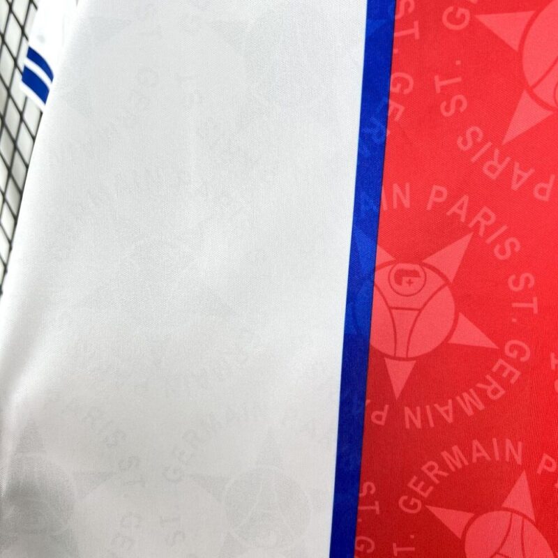 Paris Saint-Germain 1994/95 Away Retro Jersey - Image 5