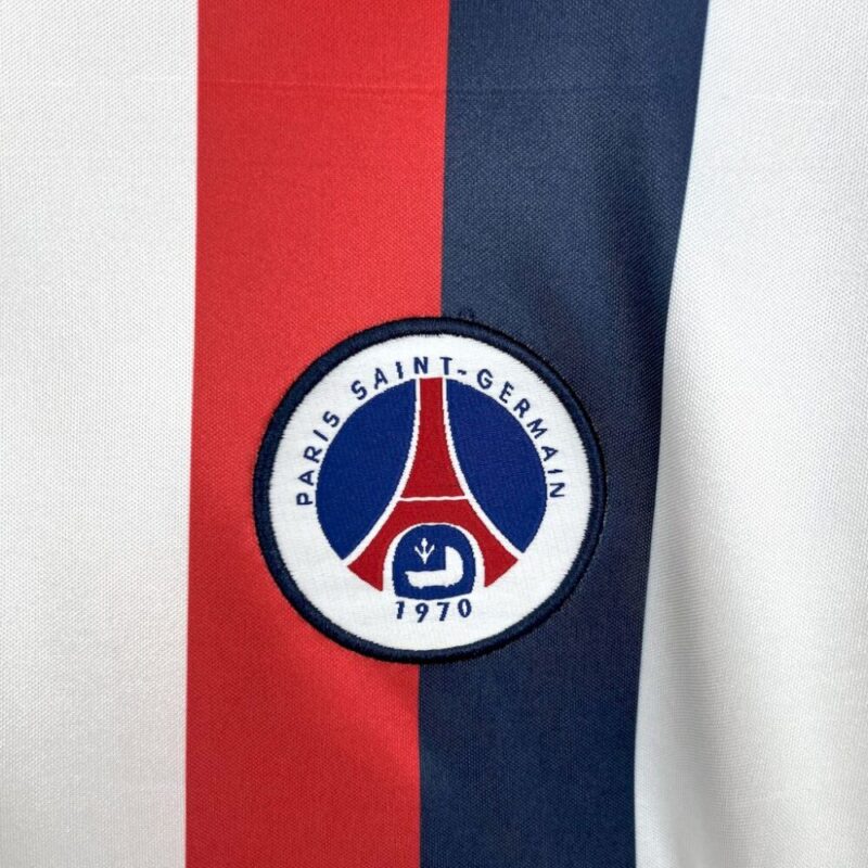 Paris Saint-Germain 2002/03 Away Retro Jersey - Image 5
