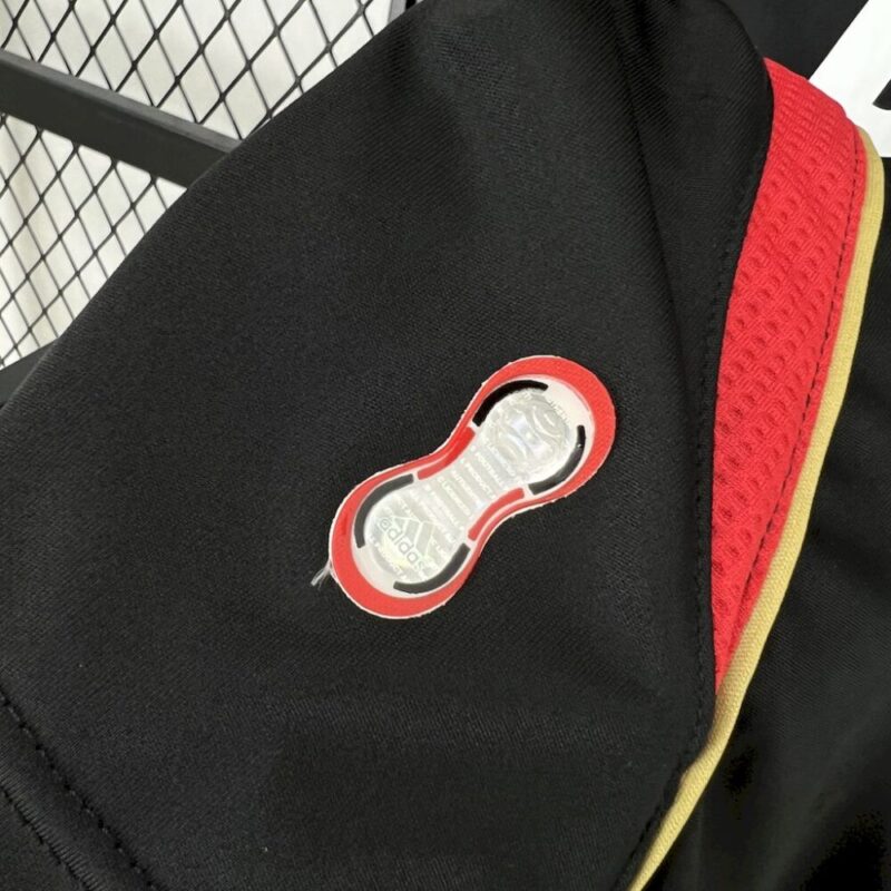 AC Milan 2006/07 Third Retro Jersey - Image 9