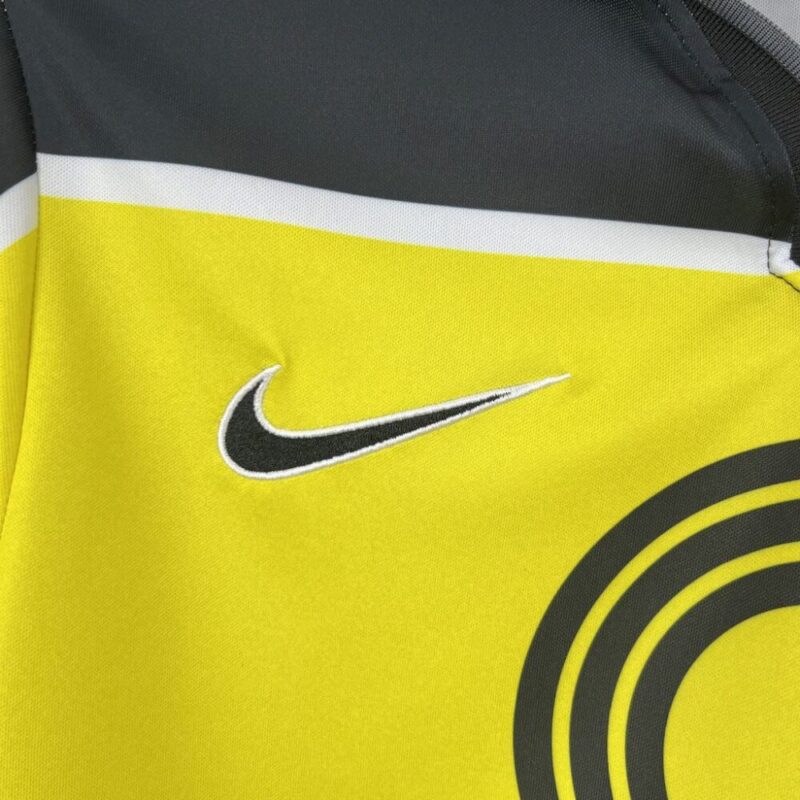 Borussia Dortmund 1996/97 Home Retro Jersey - Image 8