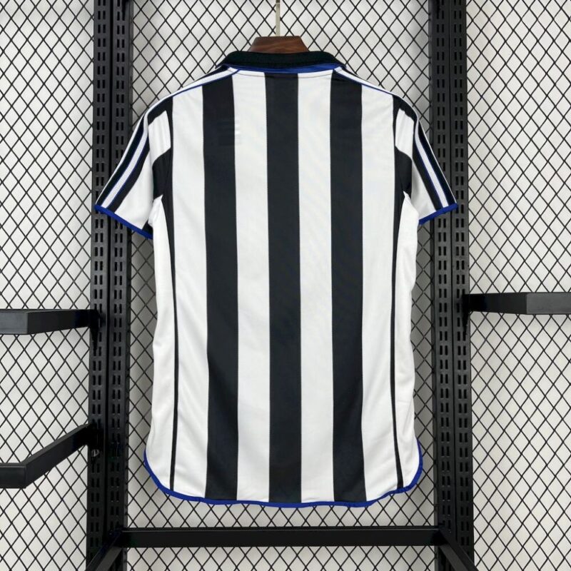 Newcastle United 1999/00 Home Retro Jersey - Image 2