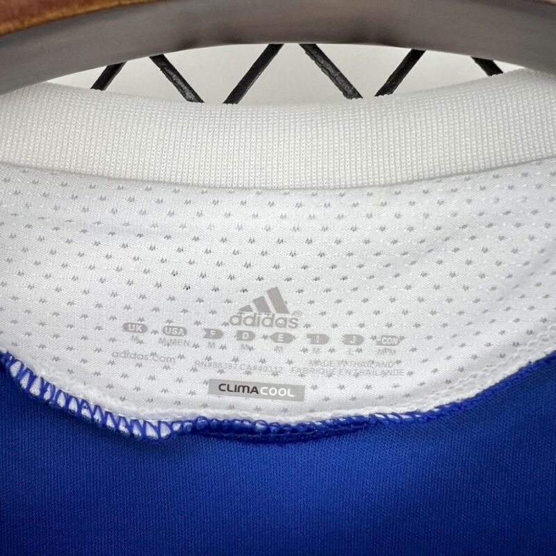 Chelsea 2011/12 Home Retro Jersey - Image 4