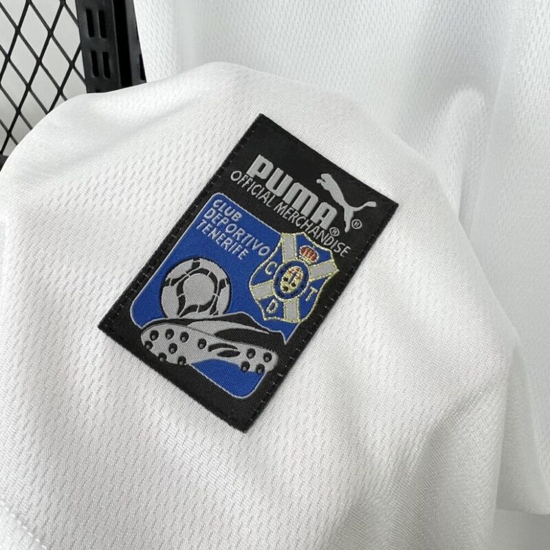 CD Tenerife 1997/98 Home Retro Jersey - Image 7