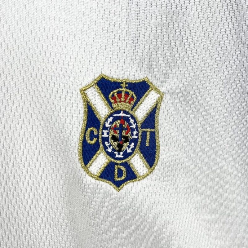 CD Tenerife 1997/98 Home Retro Jersey - Image 5