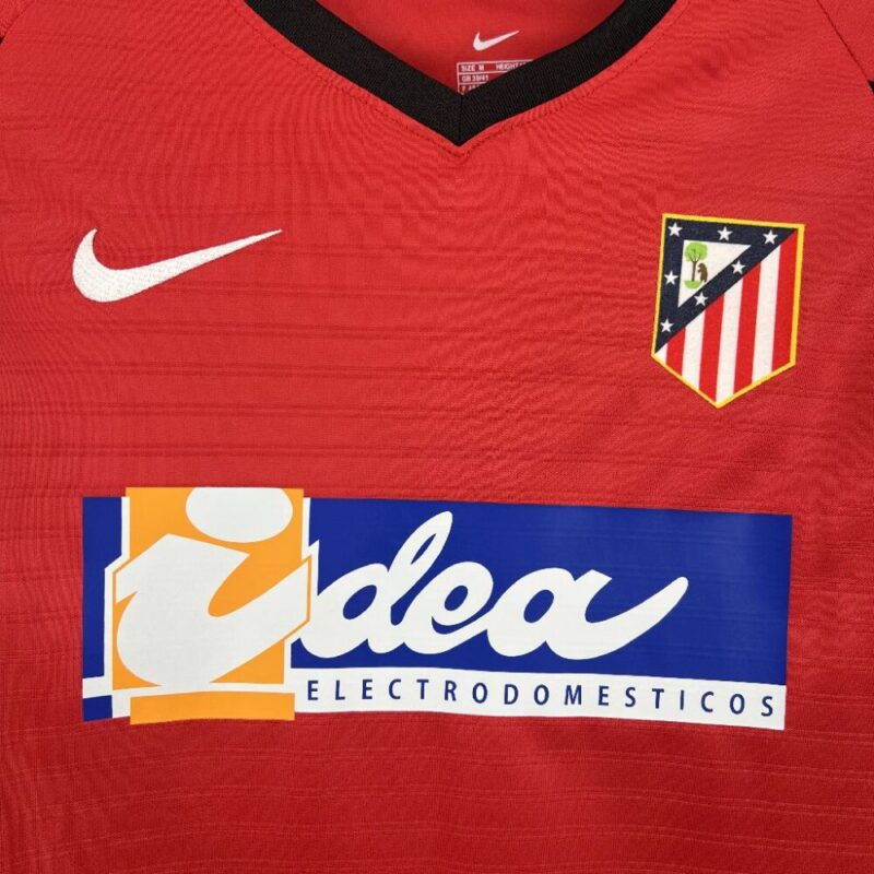 Atletico Madrid 2001/02 Away Retro Jersey - Image 4