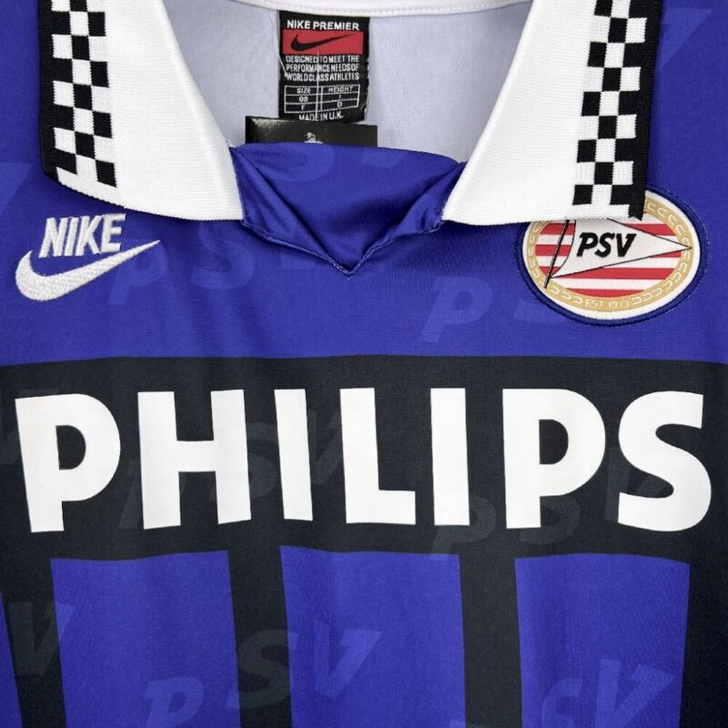 PSV Eindhoven 1996/97 Away Retro Jersey - Image 4