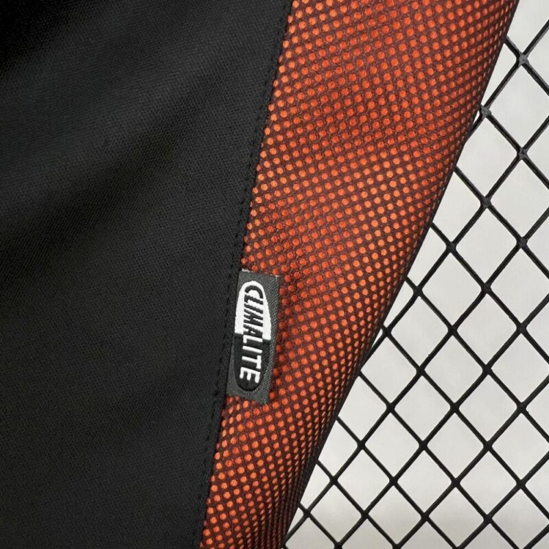 Benfica 2002/03 Away Retro Jersey - Image 8