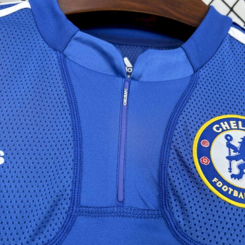 Chelsea 2009/10 Home Retro Jersey - Image 6