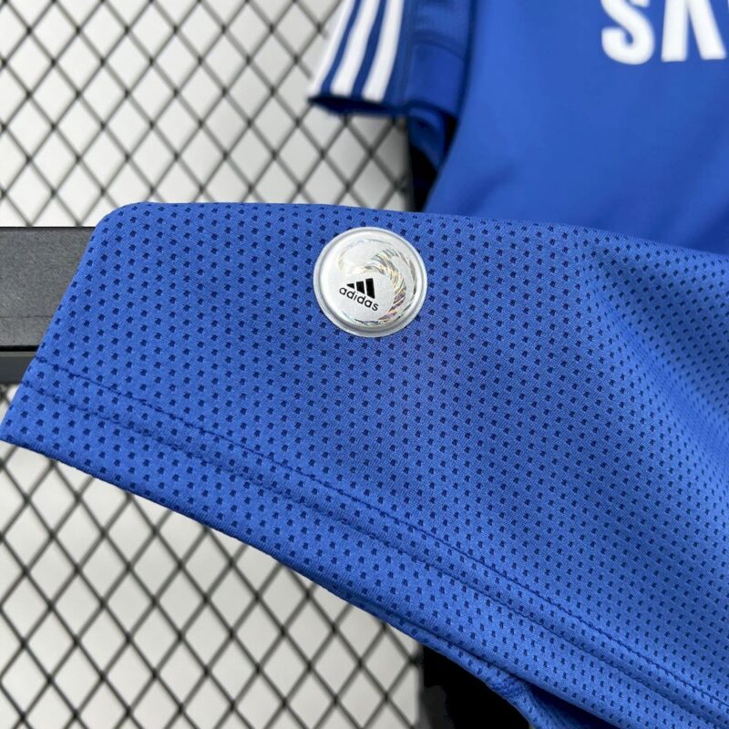Chelsea 2009/10 Home Retro Jersey - Image 4