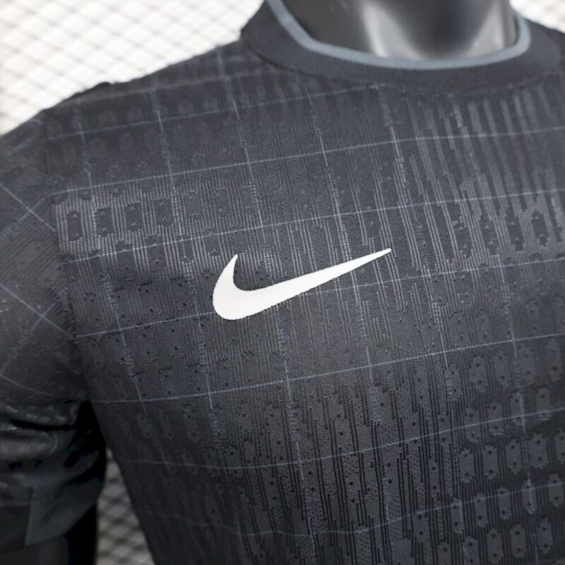 Tottenham Hotspur 2025/26 Away Jersey Player Version - Image 4