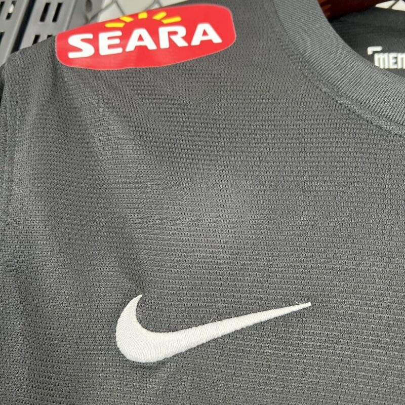 Santos 2011/12 Black Retro Jersey - Image 6