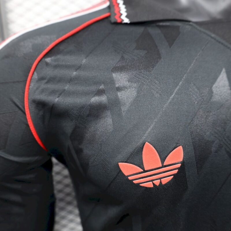 Manchester United 2025/26 Special Edition Jersey Player Version - Image 5