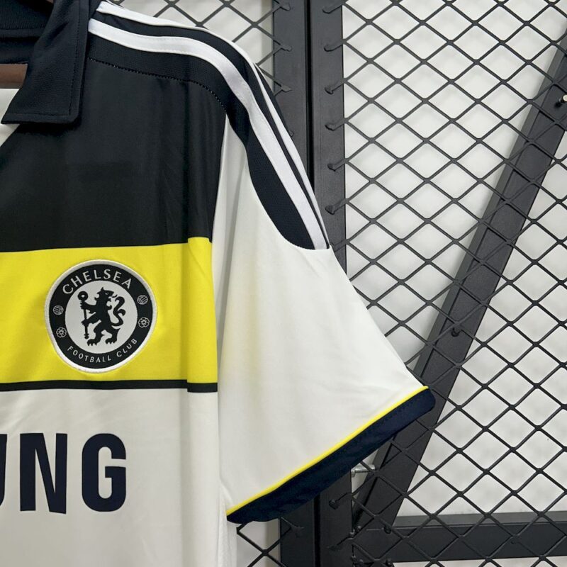 Chelsea 2011/12 Third Retro Jersey - Image 7