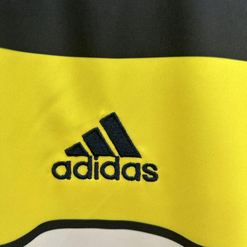 Chelsea 2011/12 Third Retro Jersey - Image 6