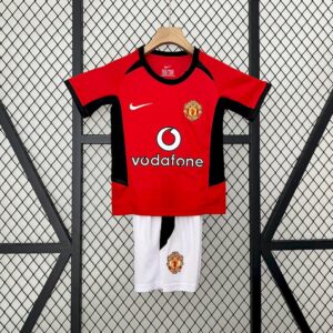 Manchester United 2002/04 Home Kids Retro Jersey And Shorts