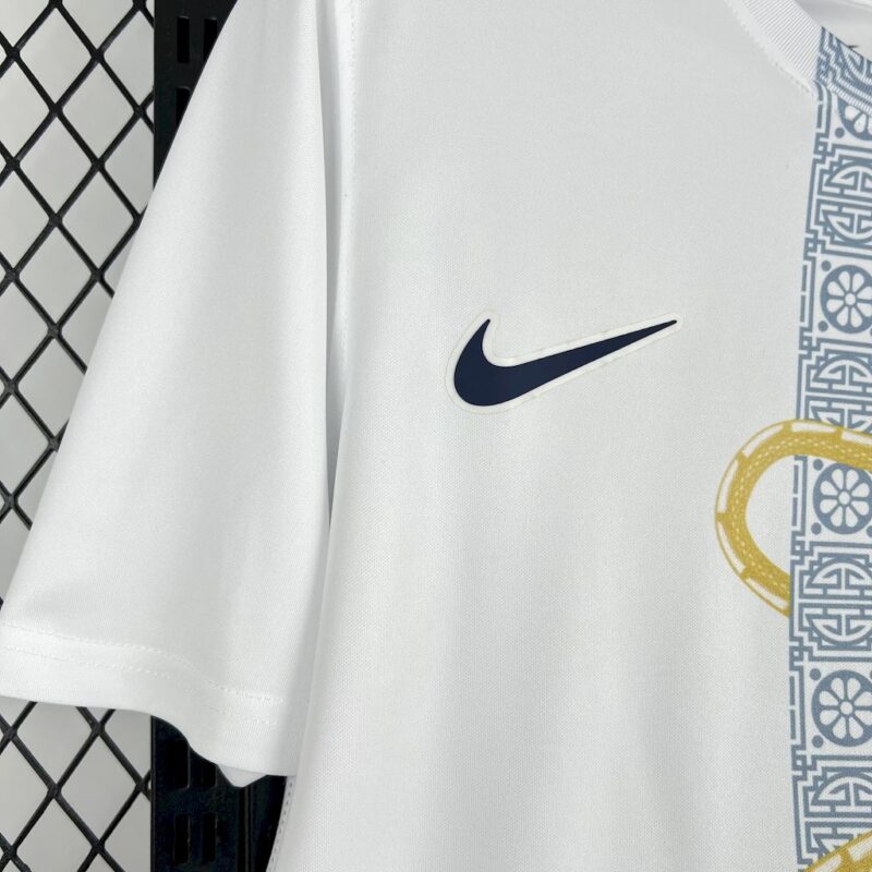 Tottenham Hotspur 2025/26 White Gold Snake Edition Jersey - Image 6