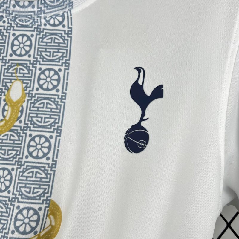 Tottenham Hotspur 2025/26 White Gold Snake Edition Jersey - Image 5