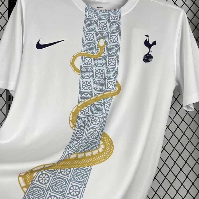 Tottenham Hotspur 2025/26 White Gold Snake Edition Jersey - Image 4
