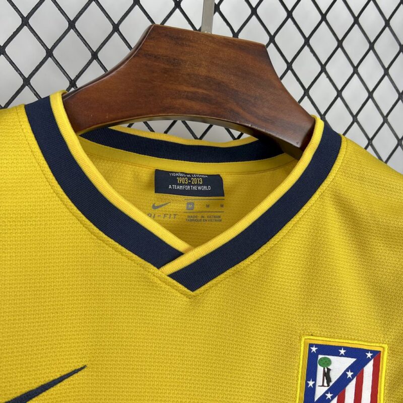 Atletico Madrid 2013/14 Away Retro Jersey - Image 8