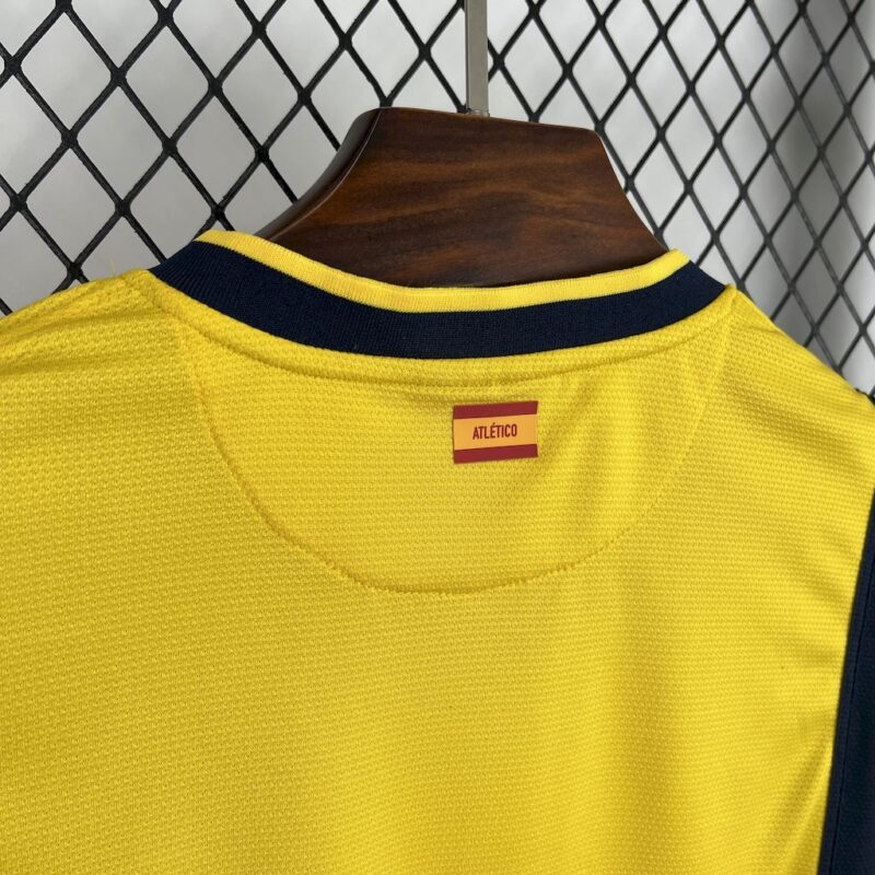 Atletico Madrid 2013/14 Away Retro Jersey - Image 3