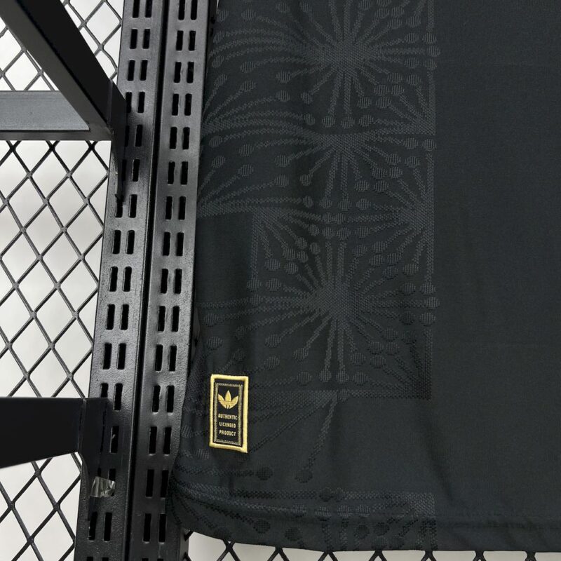 Mexico 2025/26 Gold- Black Jersey - Image 5