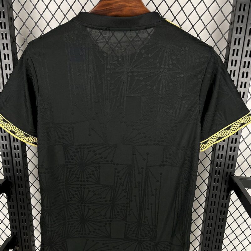 Mexico 2025/26 Gold- Black Jersey - Image 3
